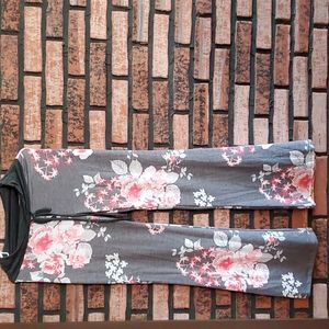 Egy California flowery pants size S